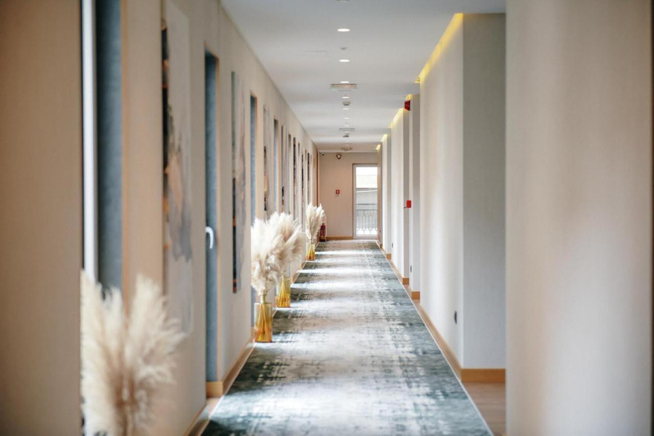 Richmond Hotel Корча Екстер'єр фото