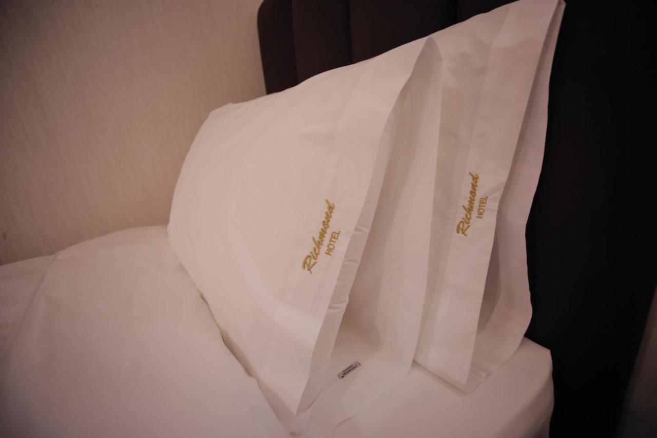 Richmond Hotel Корча Екстер'єр фото