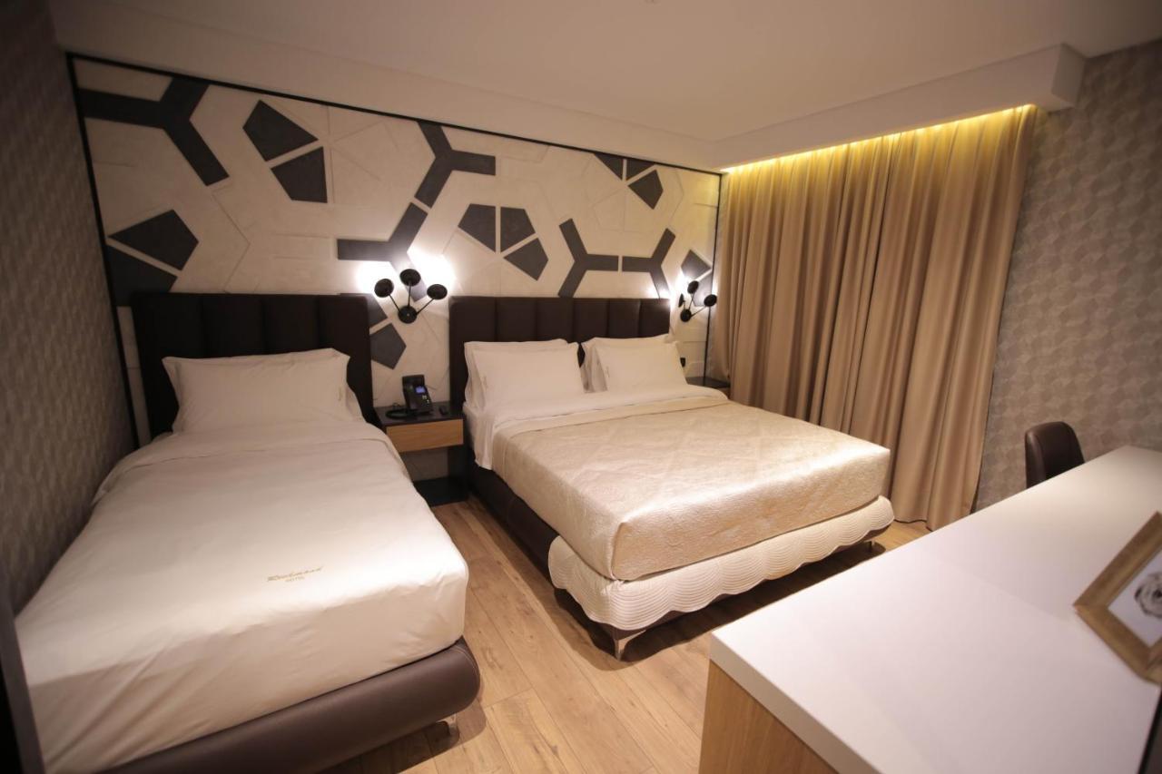 Richmond Hotel Корча Екстер'єр фото
